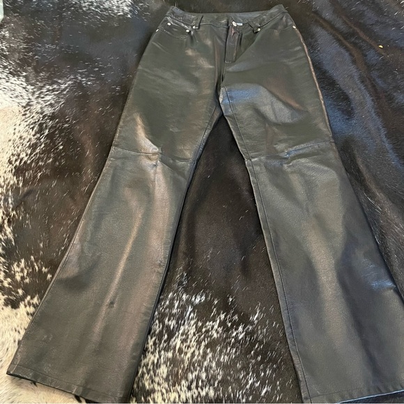 Jeanology 100% Leather Pants! Size 6 T NWOTS‎ Measures 30 X 10.5 X 33 Lined - Picture 2 of 8